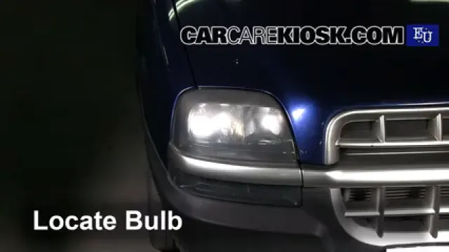 2003 Fiat Doblo Malibu 1.9L 4 Cyl. Diesel Lights Daytime Running Light (replace bulb)